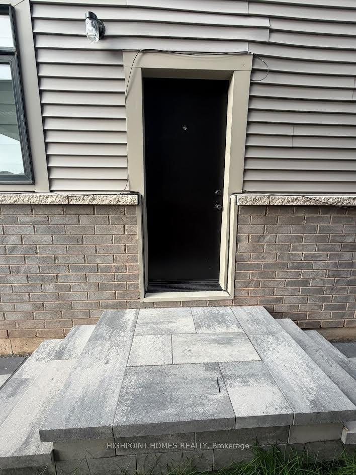 71 Starfire Crescent BSMT #BSMT, Hamilton — Detached for lease, photo 1