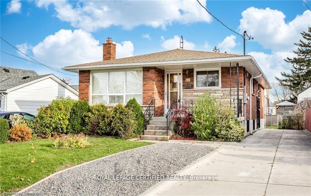 197 Craigroyston Road Main #Main — photo 1