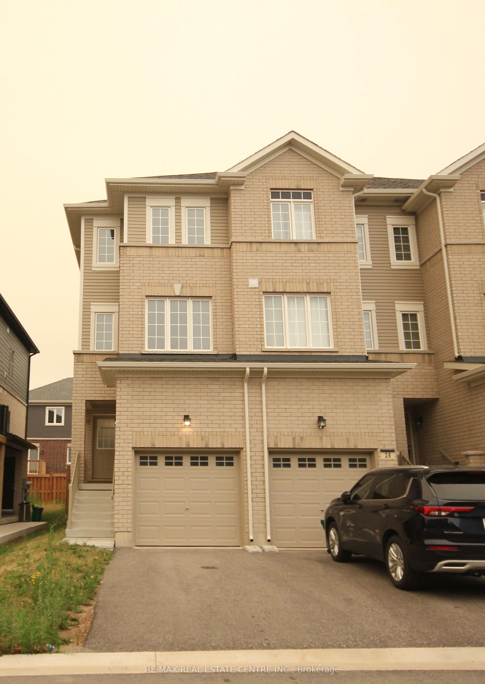 30 Wagon Lane, Barrie — Townhouse for lease, photo 1