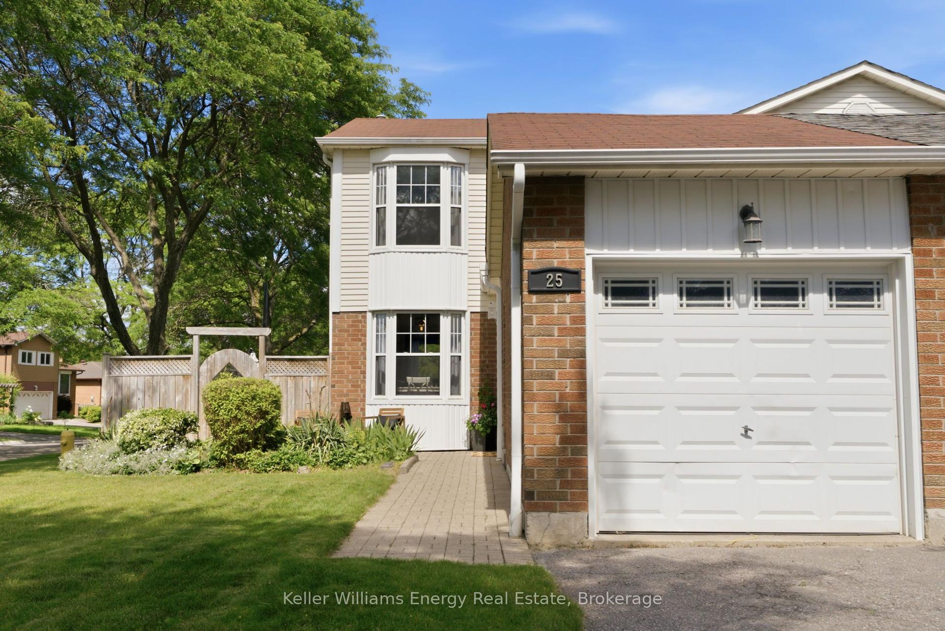 25 Habitant Crescent, Whitby — Semi-Detached for sale, photo 1