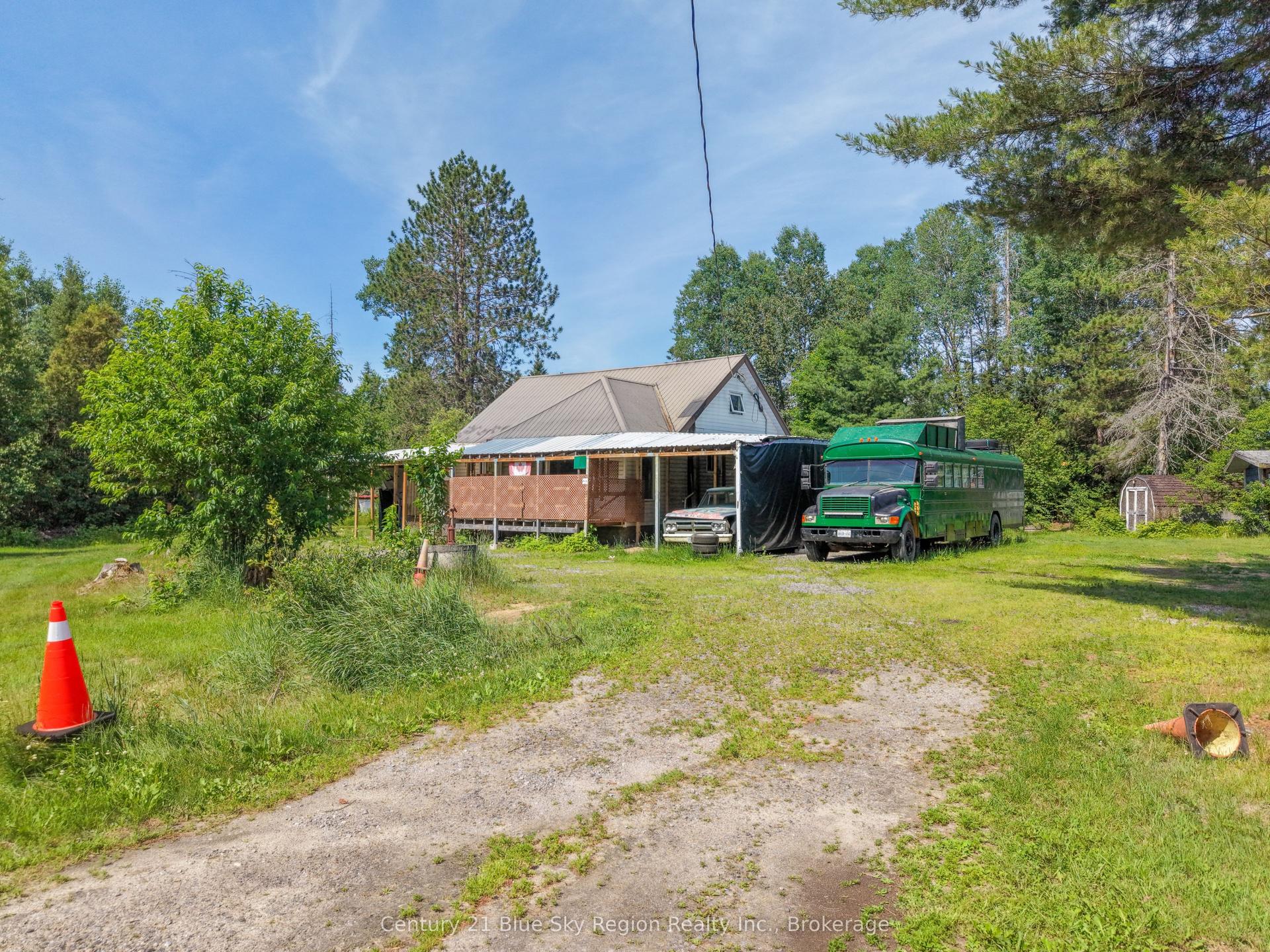 9790 Highway 63, Unorganized Townships — Detached for sale, photo 1
