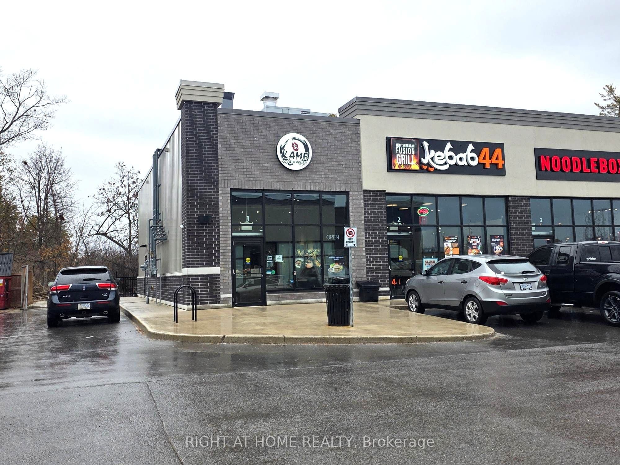 1117 Midland Avenue E10 #E10 — photo 1