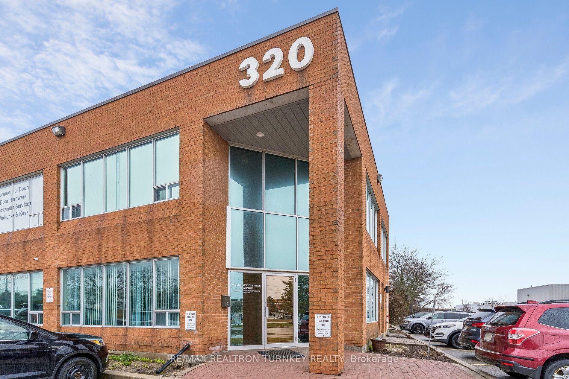 320 Harry Walker Parkway N 13 #13, Newmarket — Commercial for sale, photo 1