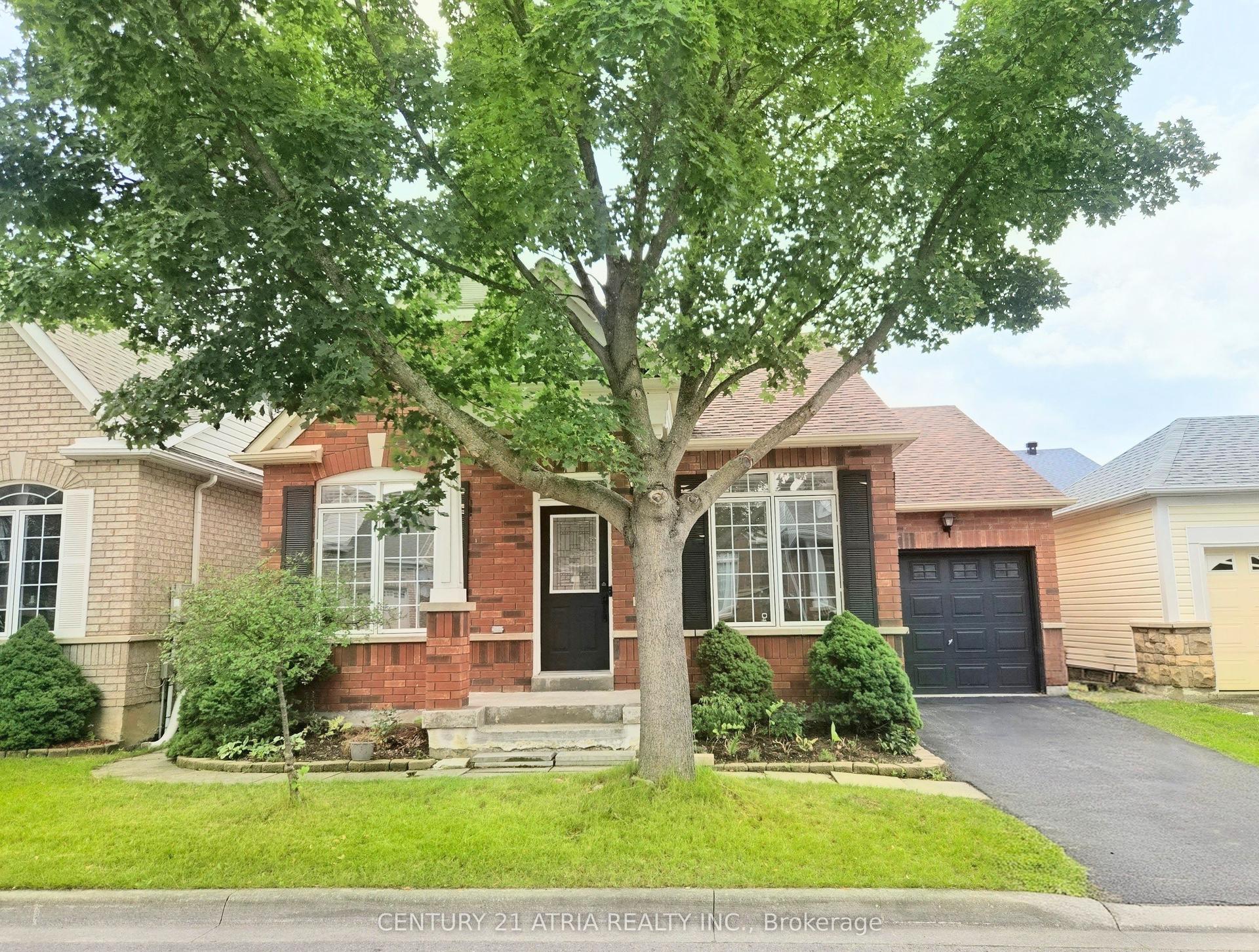 31 Cliveden Place, Markham — Detached for lease, photo 1