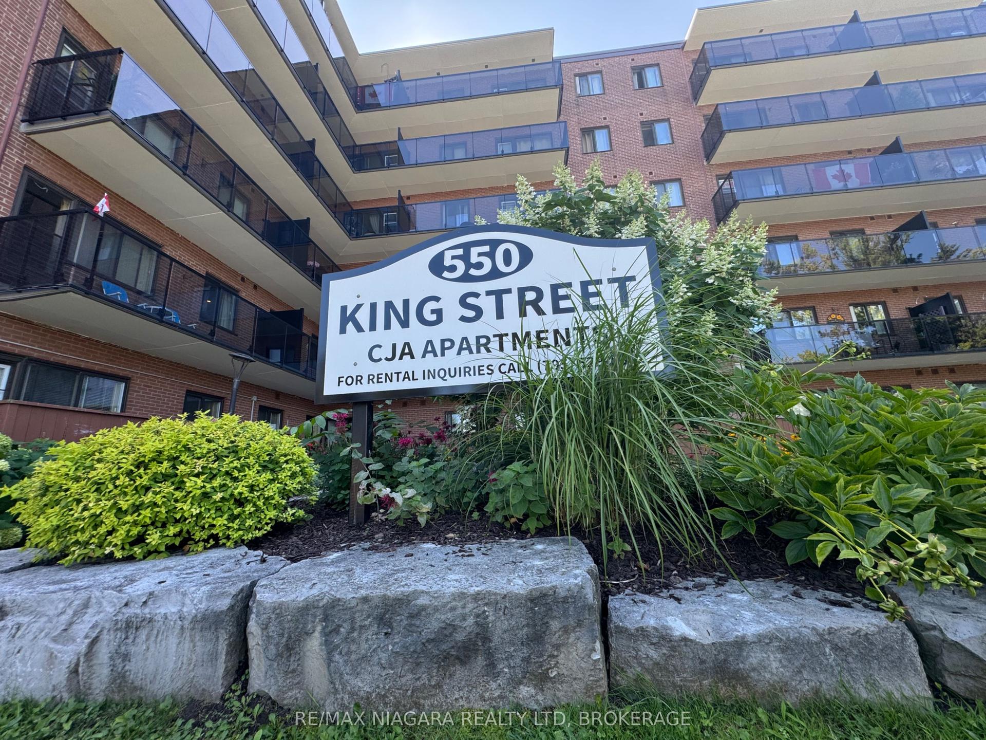 550 King Street B102 #B102, Midland — Multiplex for lease, photo 1