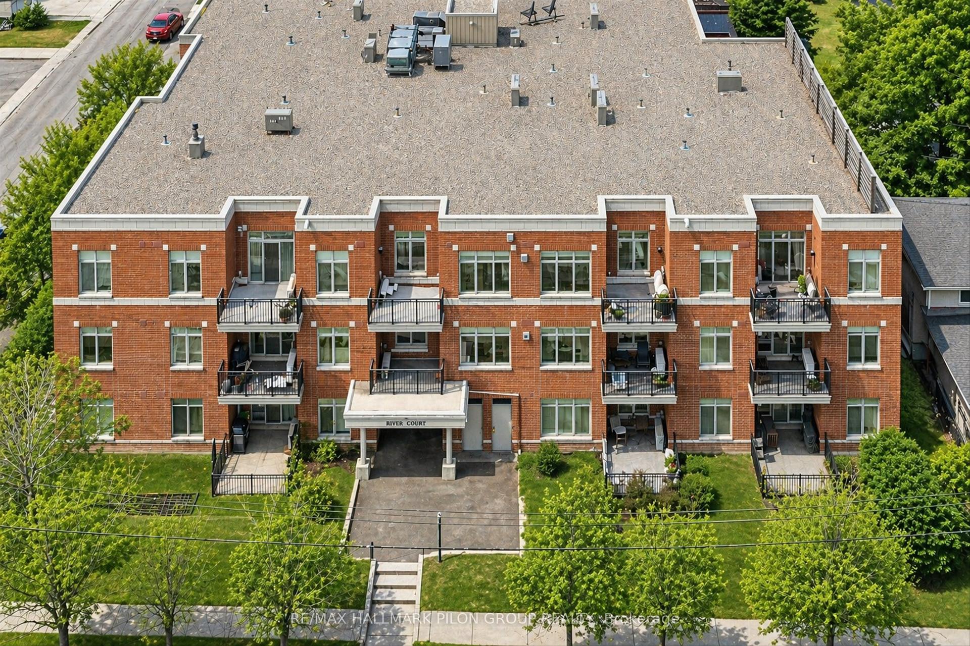 950 Marguerite Avenue 109 #109 — photo 1