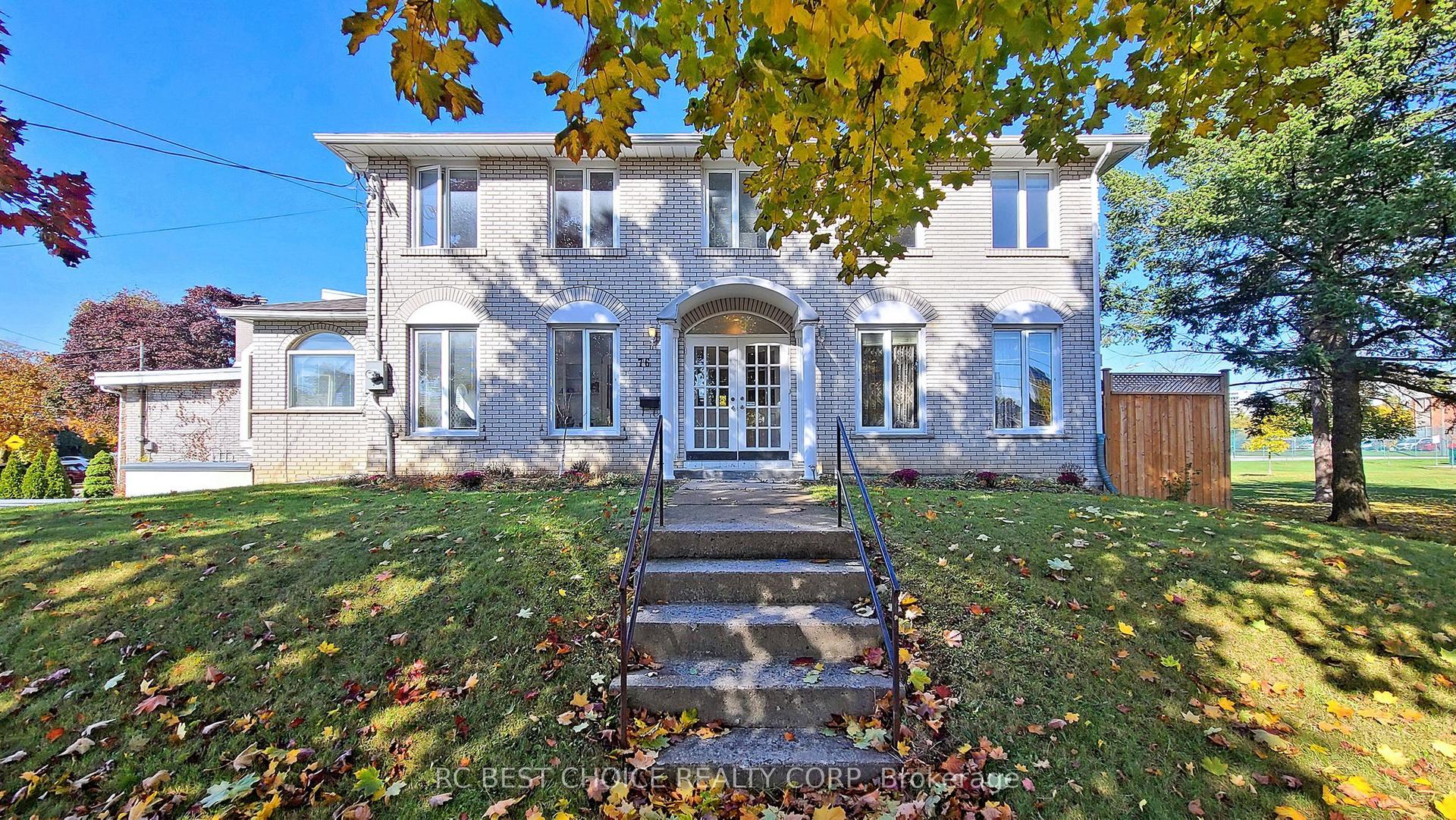 76 Rockford Road, Toronto — Detached for sale, photo 1
