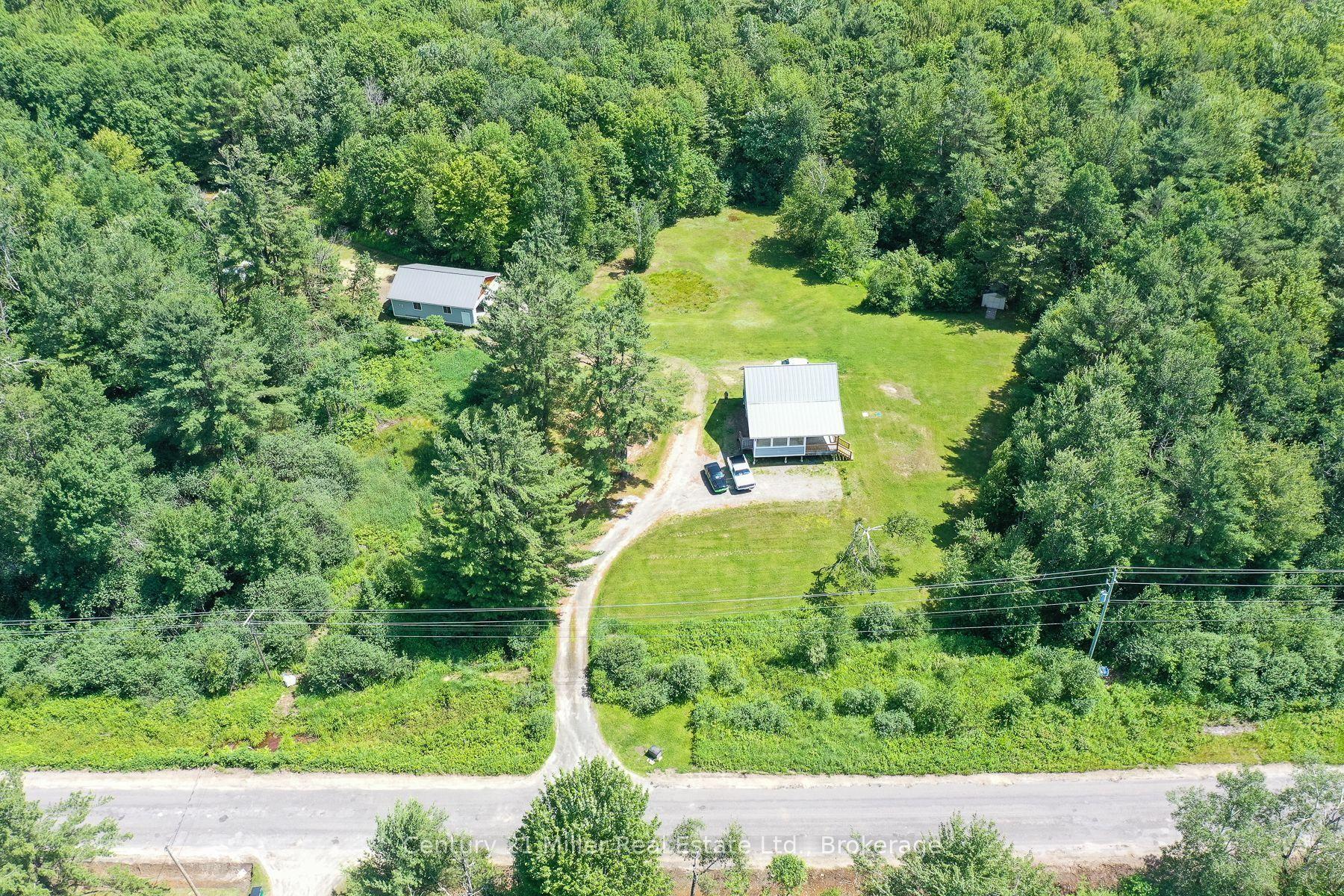 1028 Medora Lake Road, Muskoka Lakes — Detached for sale, photo 1