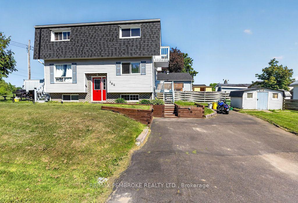 466 Gourley Avenue — photo 1