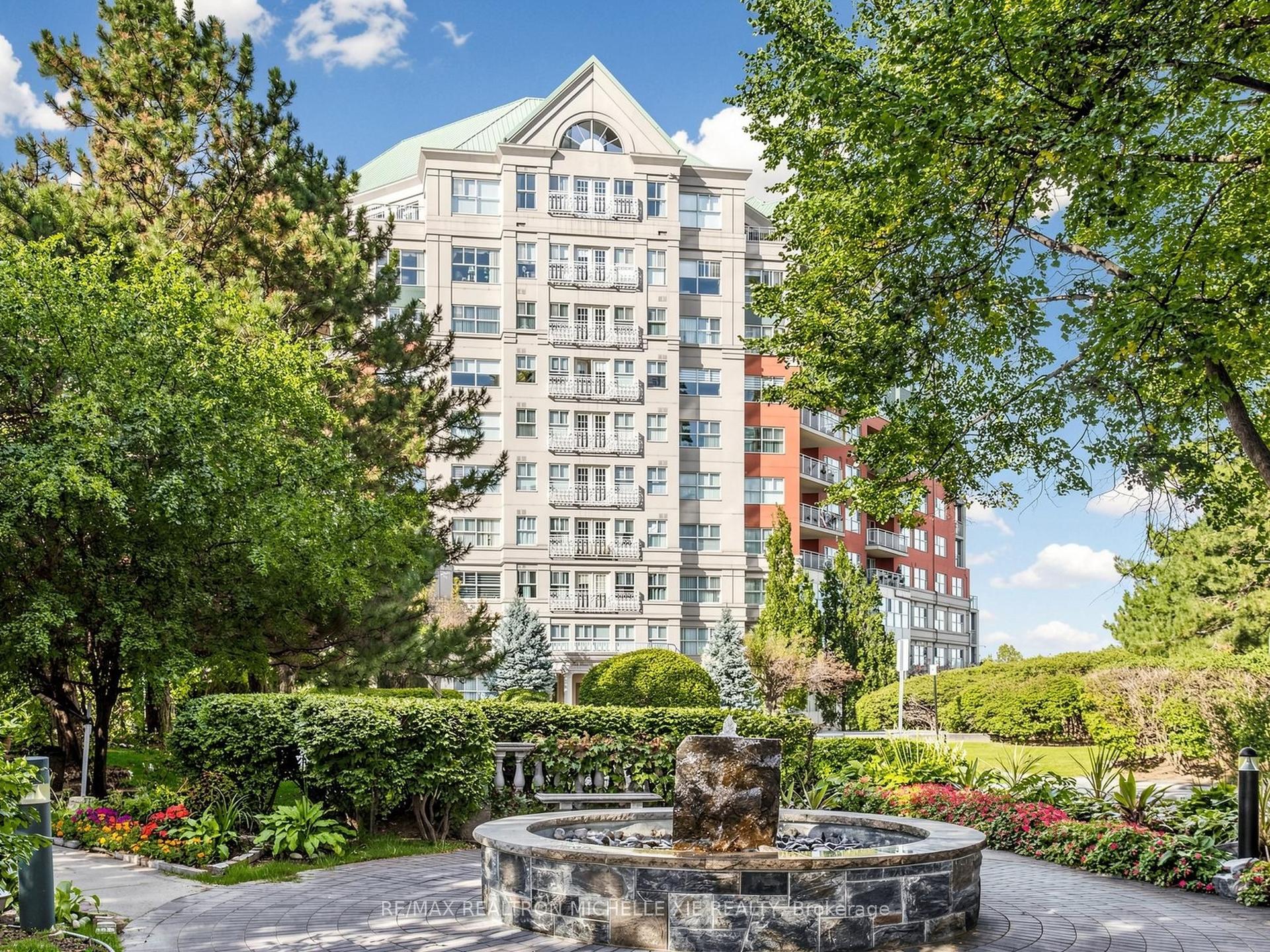 18 Concorde Place 411 #411, Toronto — Condo for lease, photo 1