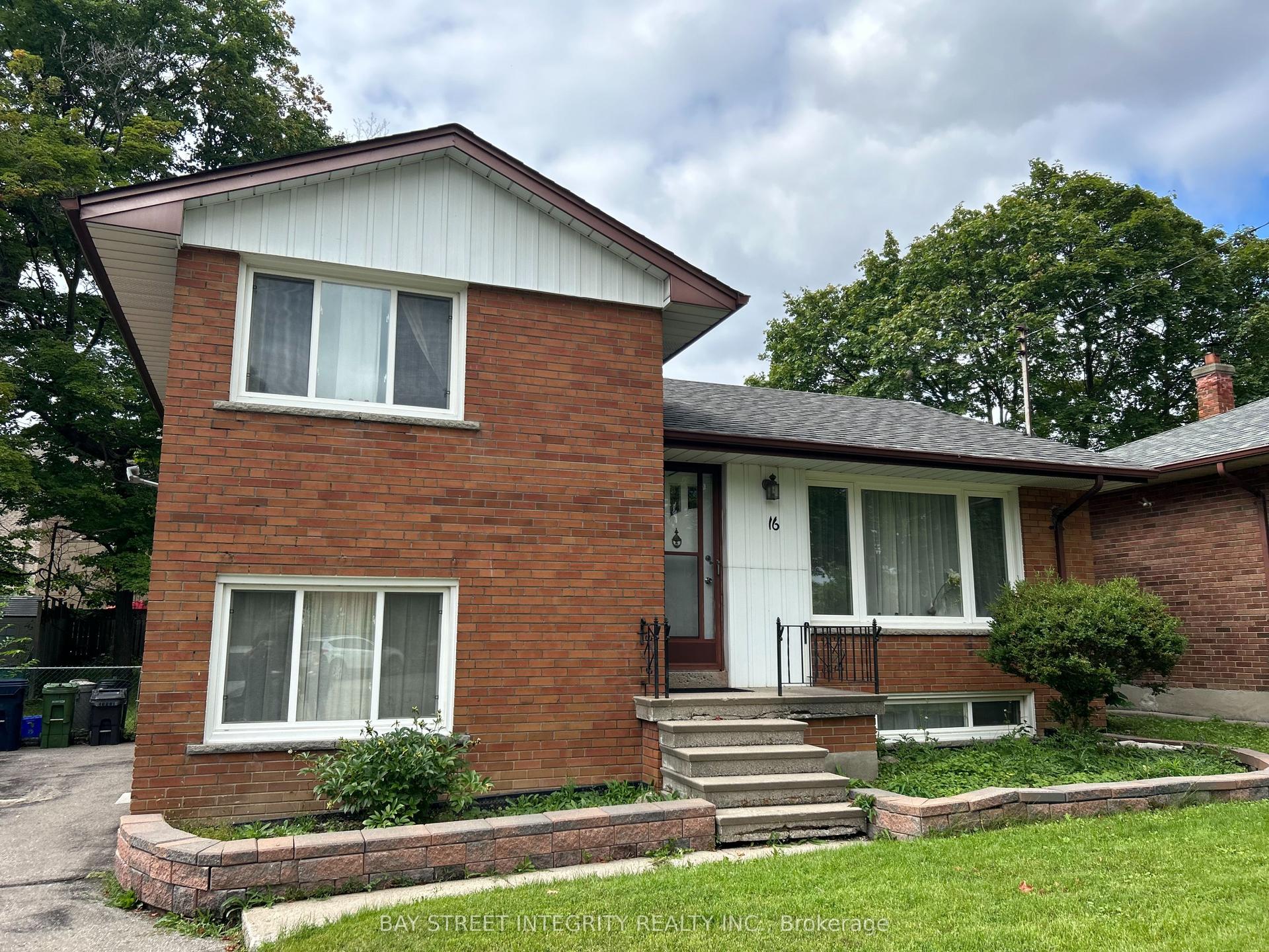 16 Highhill Drive — photo 1