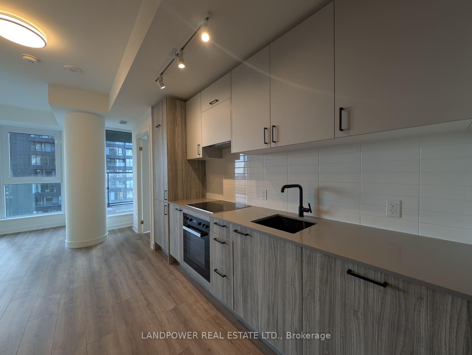 5 Quarrington Lane 1502 #1502 — photo 1