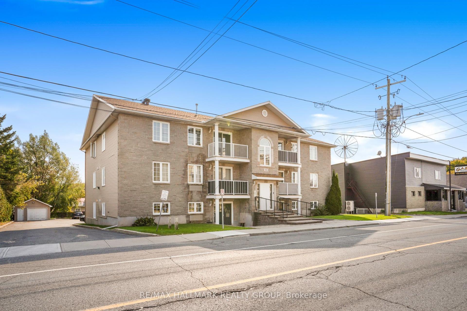 1005 LAURIER Street 302 #302, Clarence-Rockland — Condo for sale, photo 1