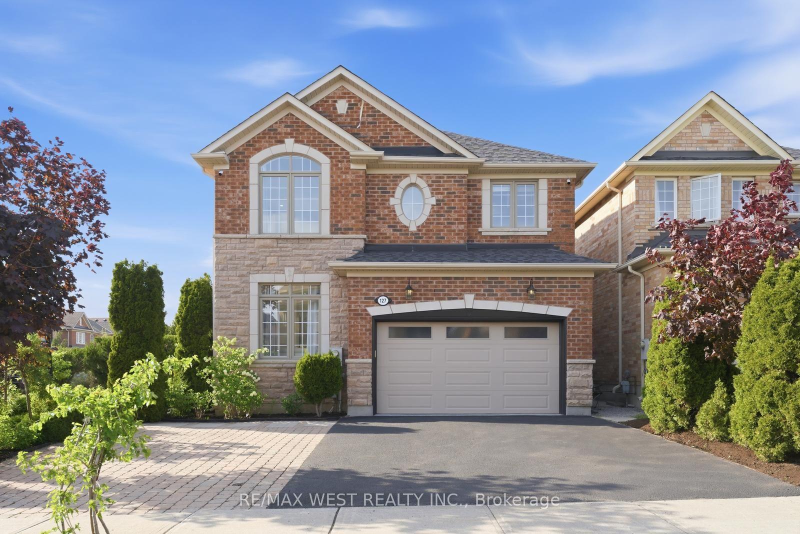 127 Ozner Crescent — photo 1