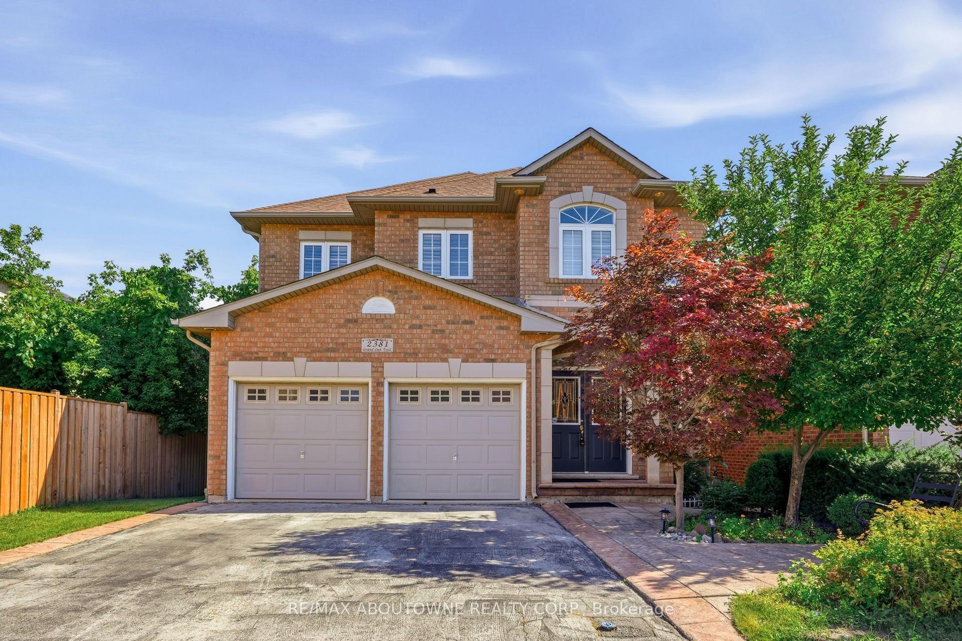 2381 Grand Oak Trail, Oakville — Detached for sale, photo 1