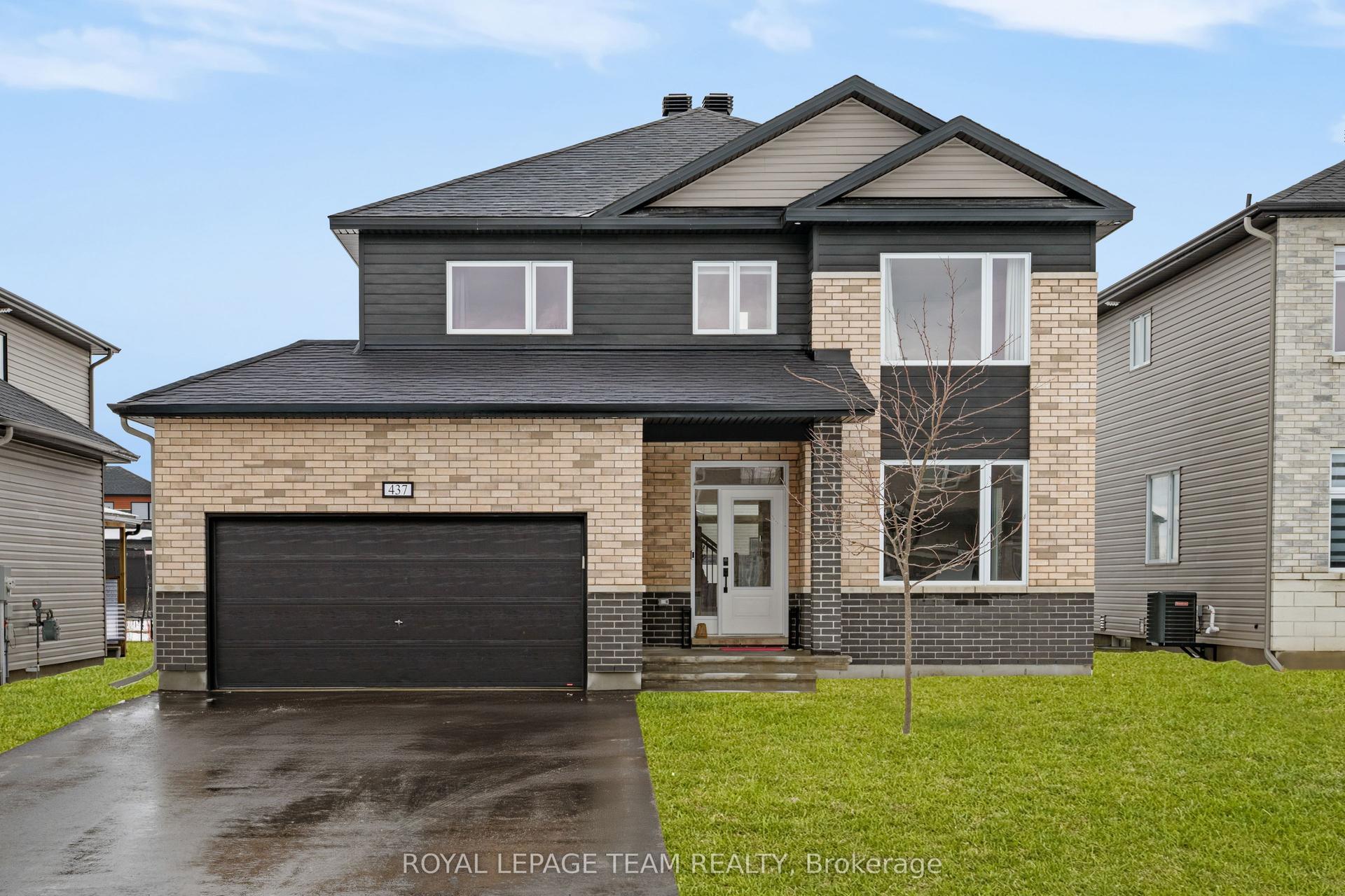 437 Fleet Canuck Private — photo 1