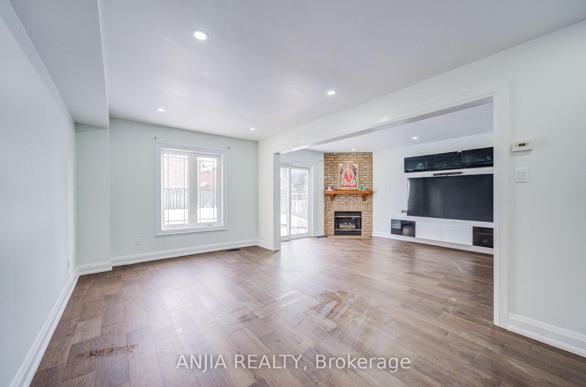 17 Kenborough Court, Markham — Detached for sale, photo 1