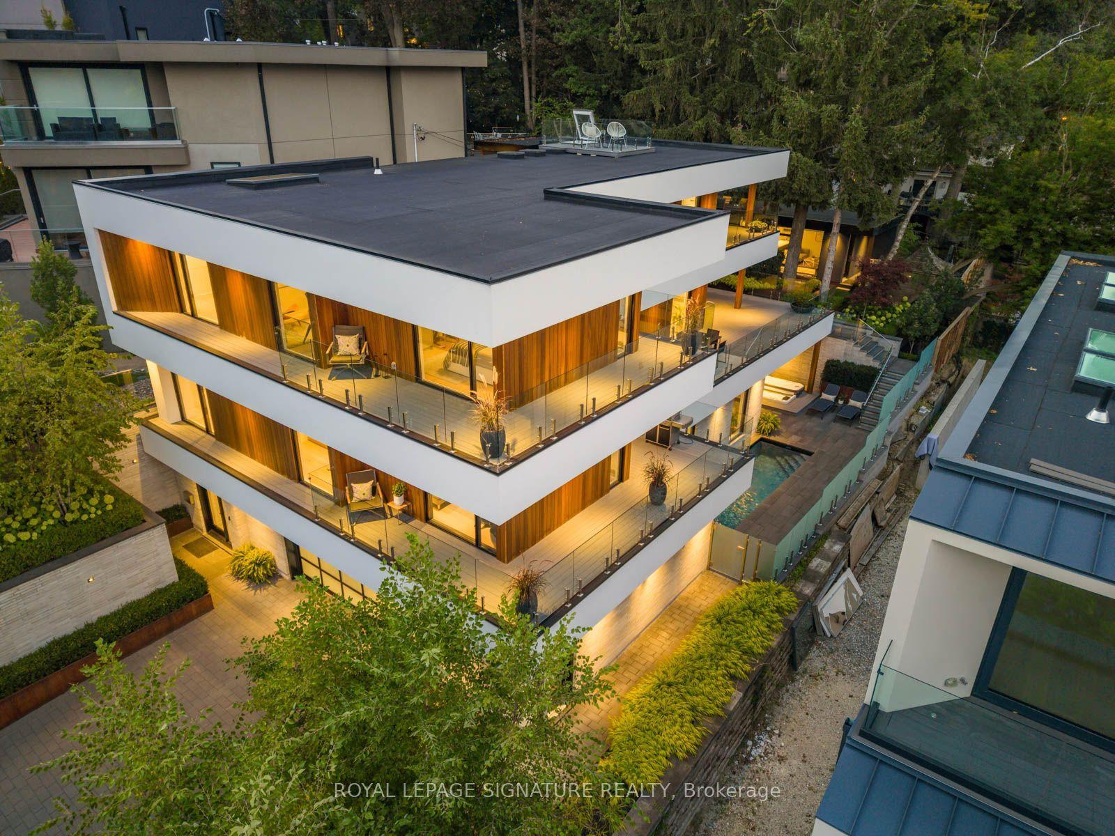 8 Fallingbrook Wood, Toronto — Detached for sale, photo 1