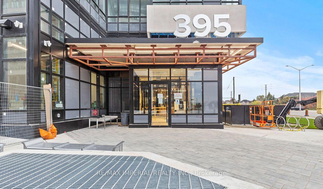 395 Dundas Street W 523 #523, Oakville — Condo for lease, photo 1