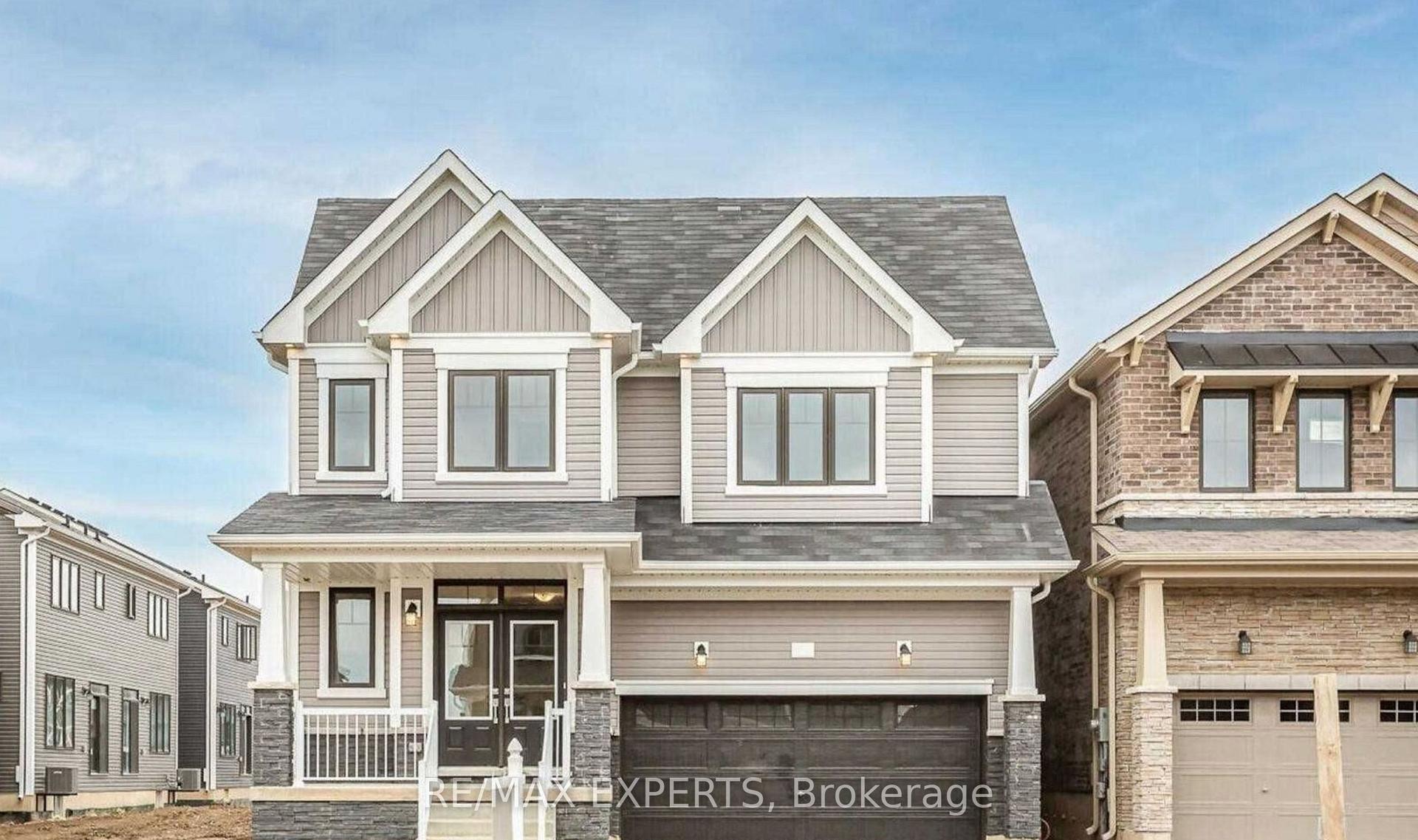 72 Malcolm Crescent — photo 1