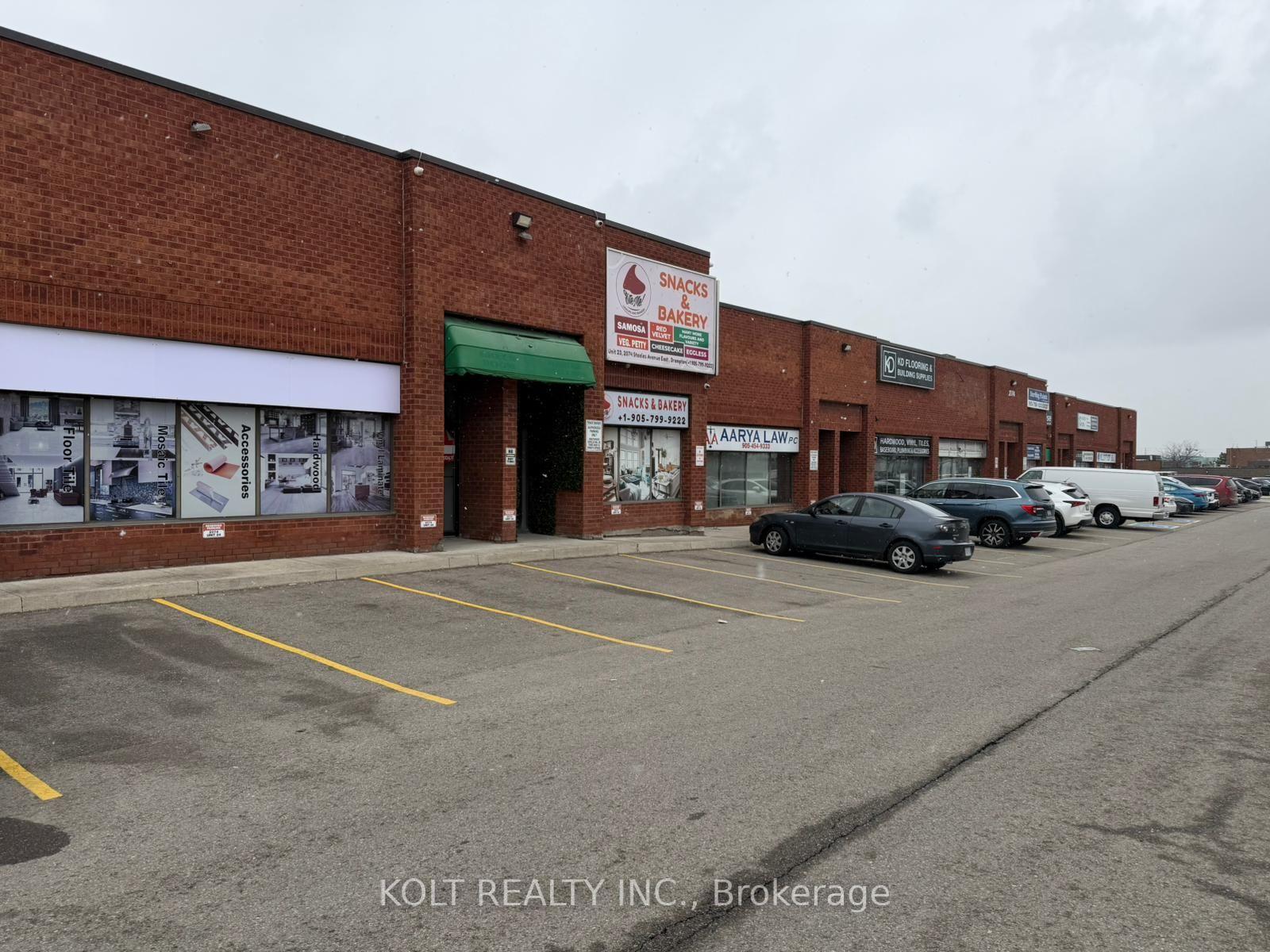 2074 Steeles Avenue E 24 #24 — photo 1