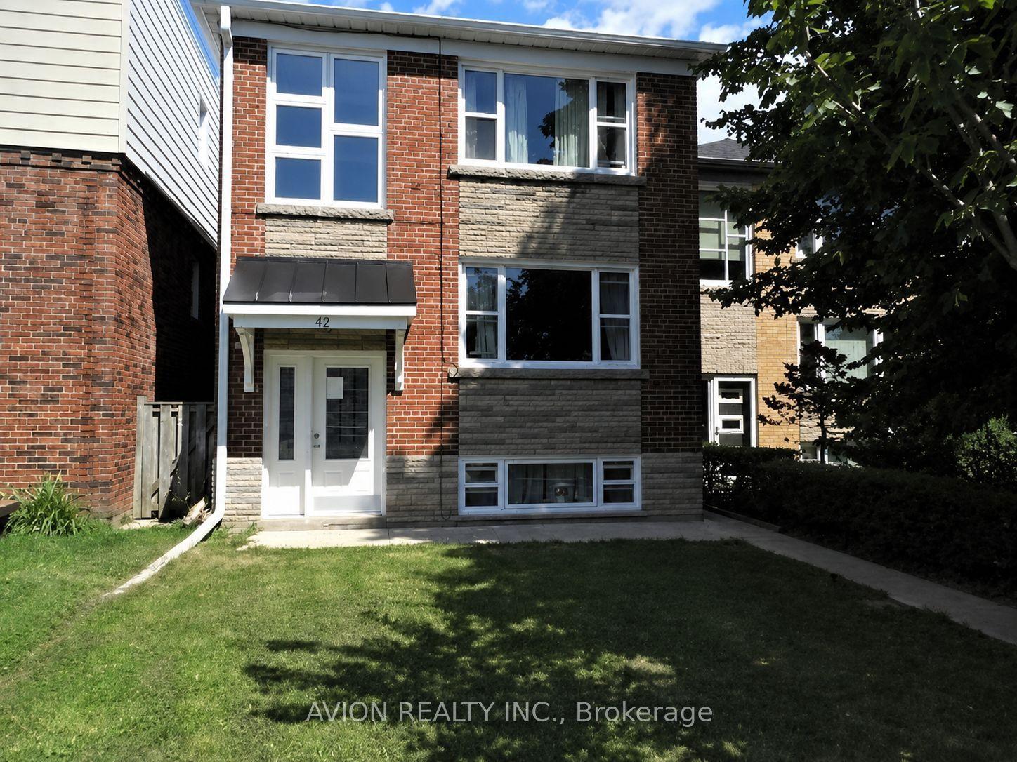 42 Emerald Crescent 2 #2, Toronto — Detached for lease, photo 1