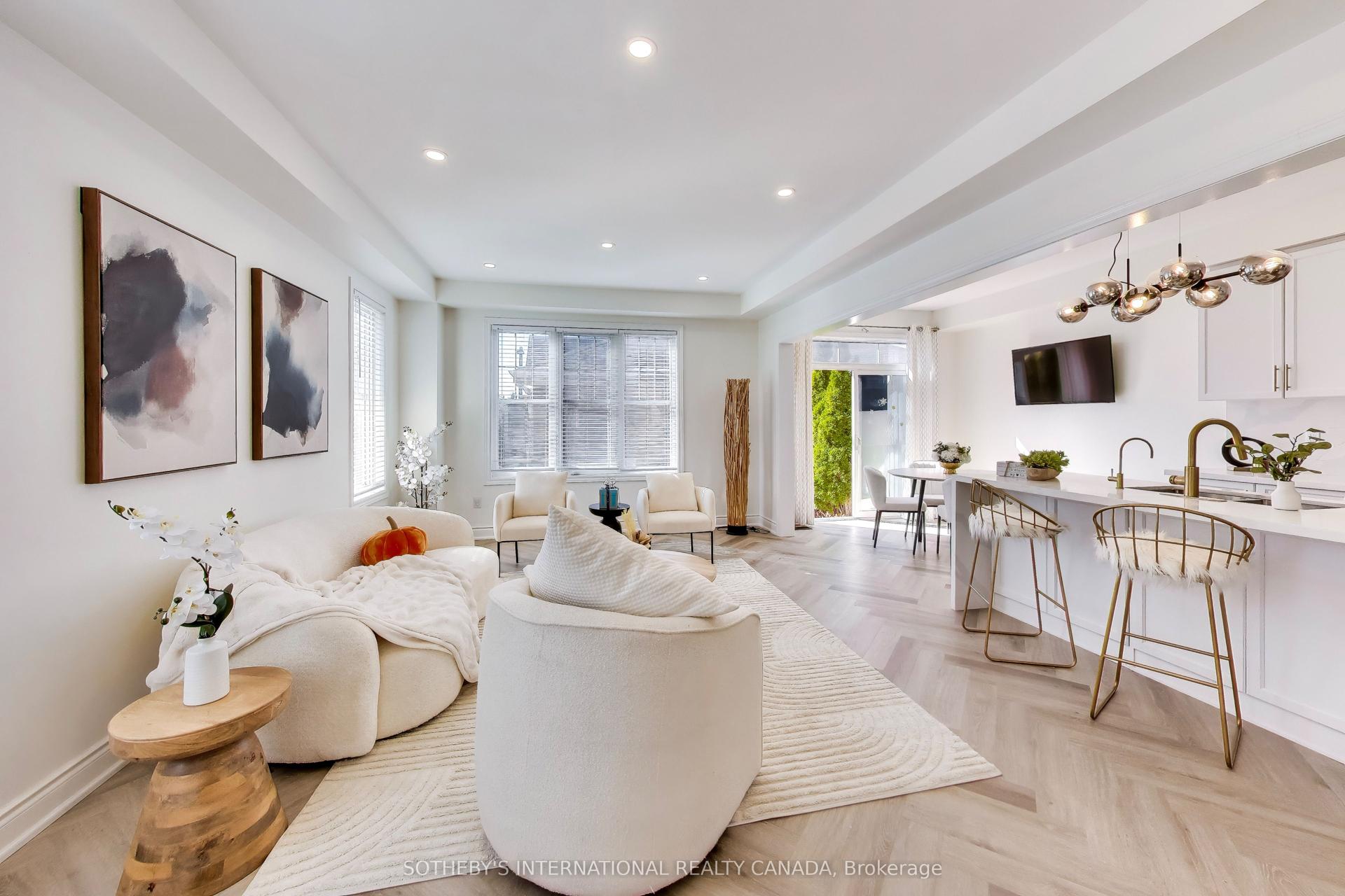 2 Frank Davis Street, Markham — Townhouse for sale, photo 1