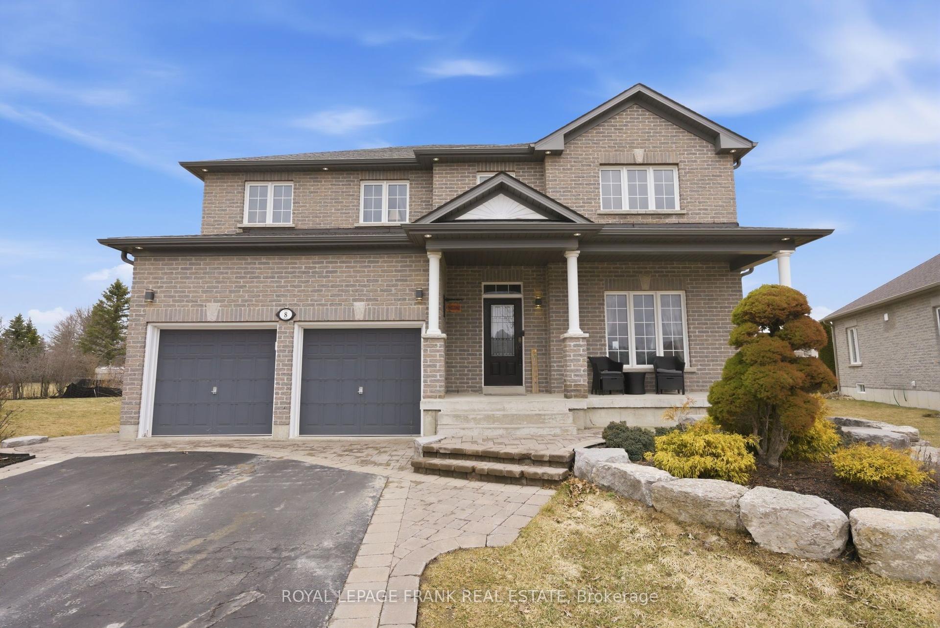 8 Kyle Court, Kawartha Lakes — Detached for sale, photo 1