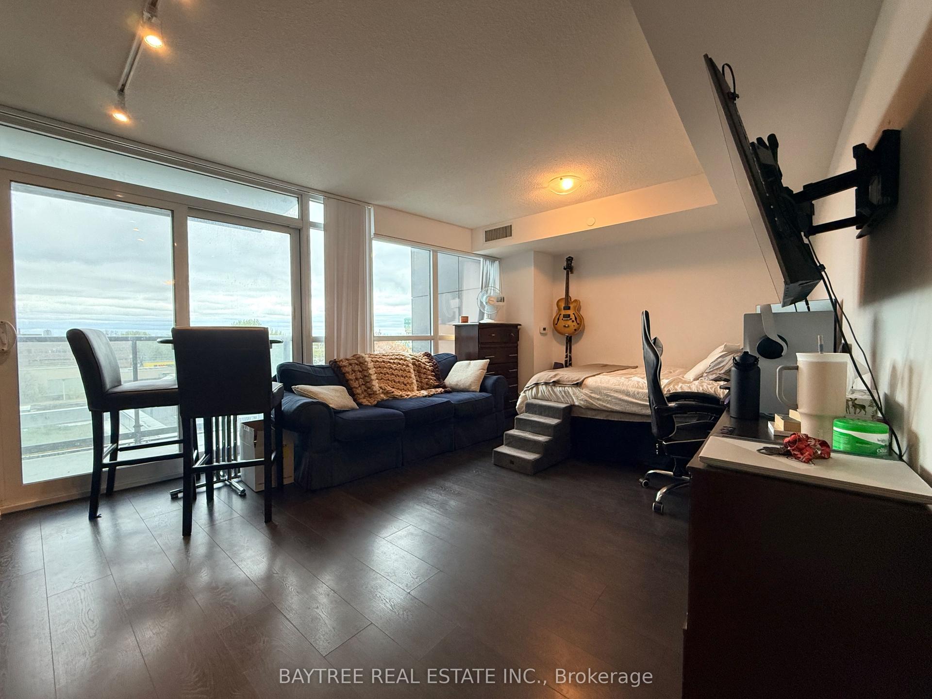 125 Redpath Avenue 416 #416 — photo 1