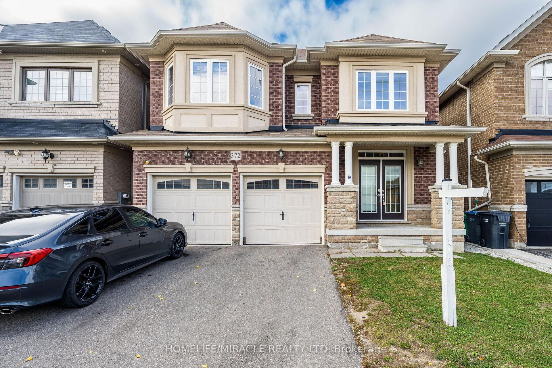 372 Remembrance Road, Brampton — Detached for sale, photo 1