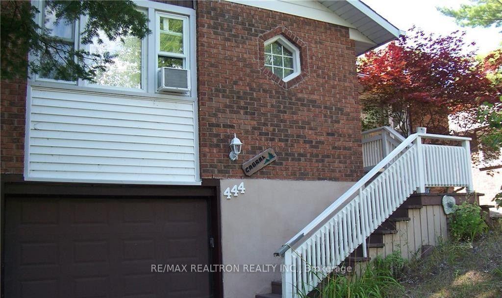444 River Road E — photo 1