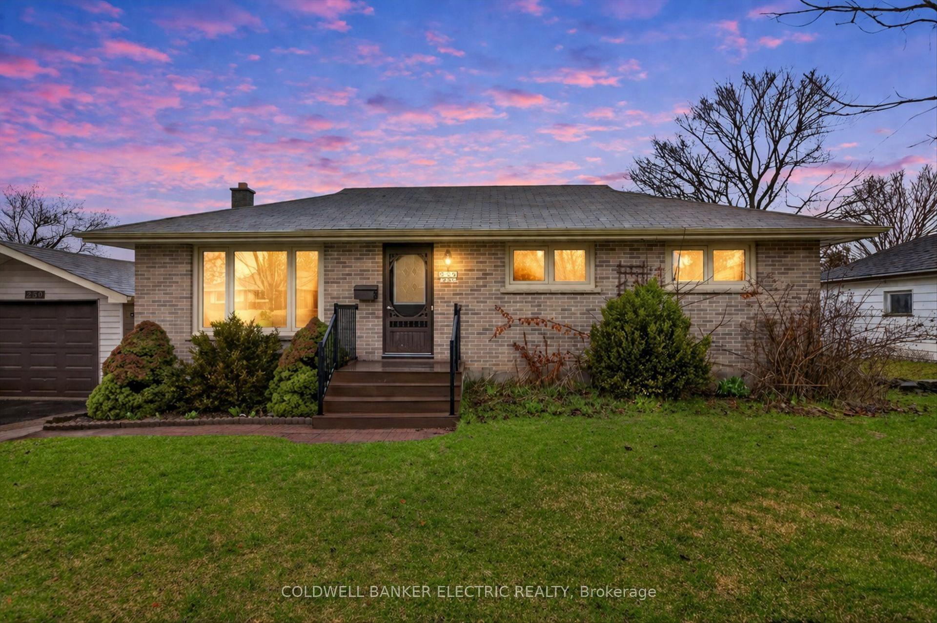 250 Collison Crescent — photo 1