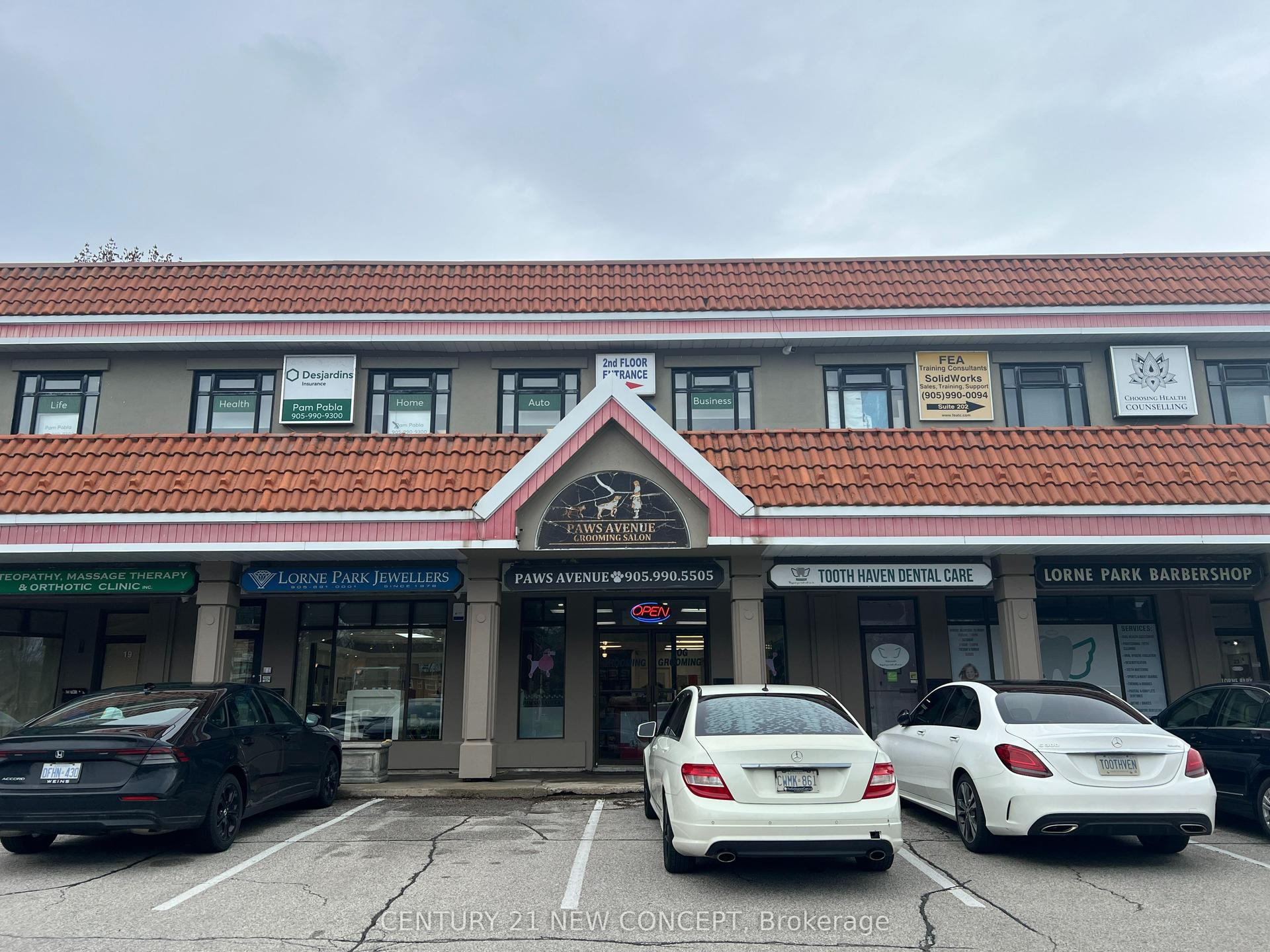 1107 Lorne Park Road 21 #21 — photo 1