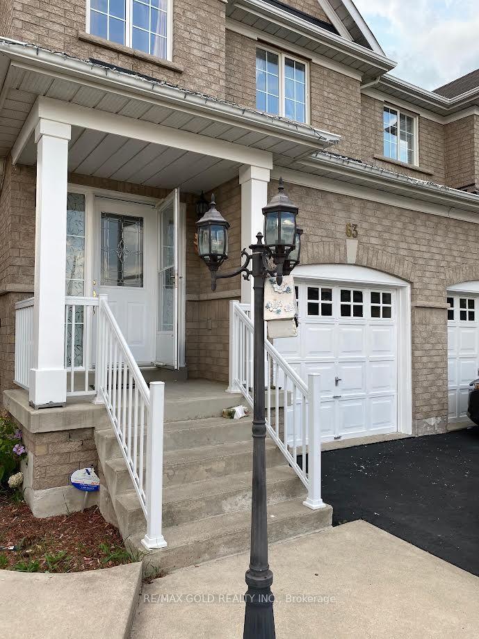 63 Rotunda Street, Brampton — Semi-Detached for lease, photo 1