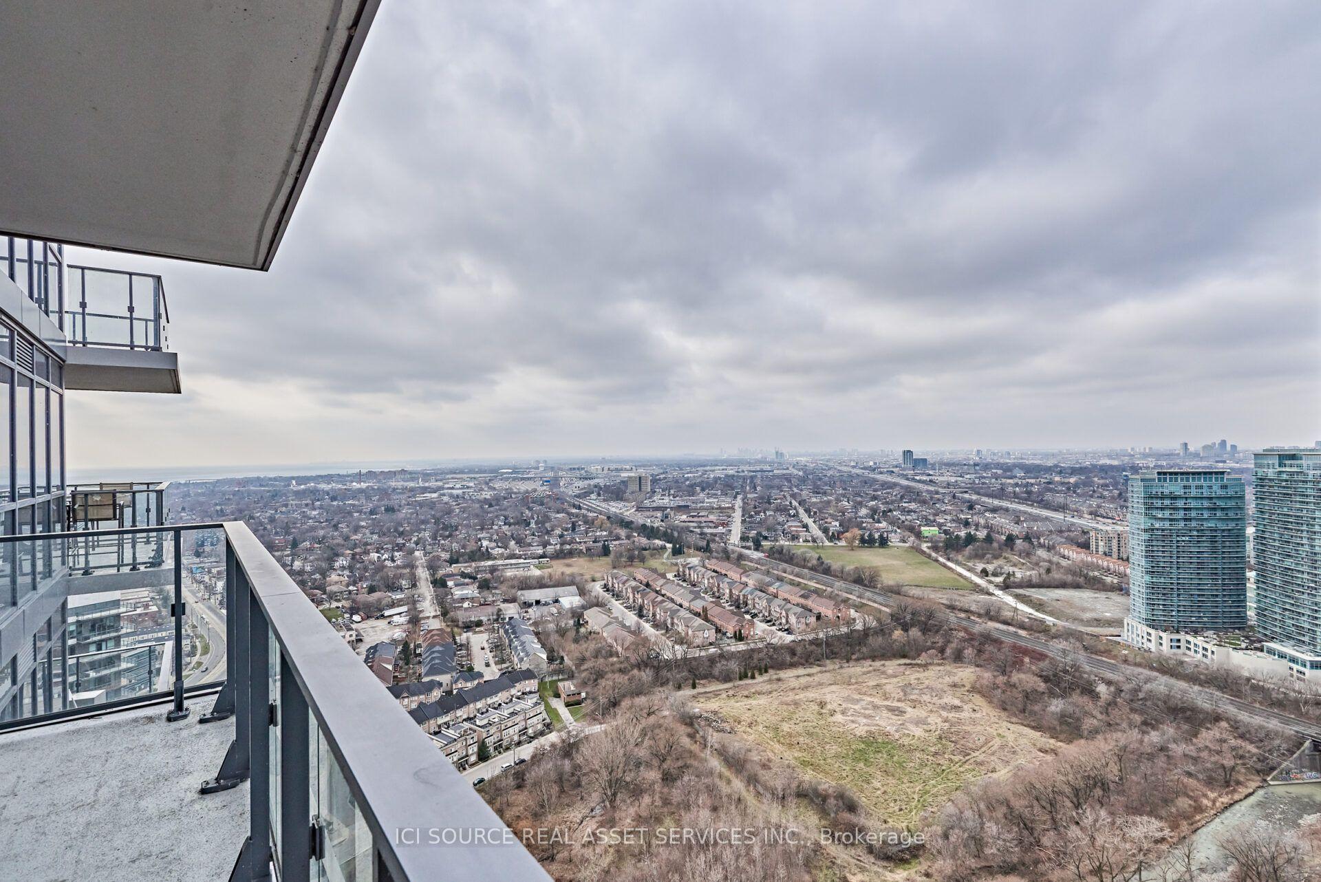 2220 Lakeshore Boulevard W 3803 #3803, Toronto — Condo for lease, photo 1