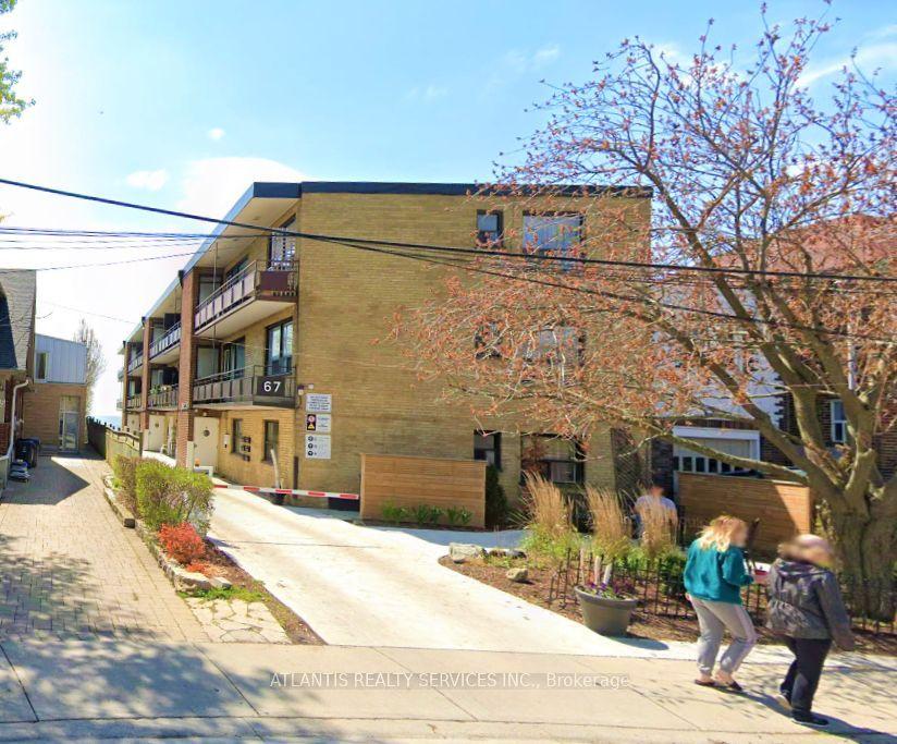 67 Lake Shore Drive 9 #9 — photo 1