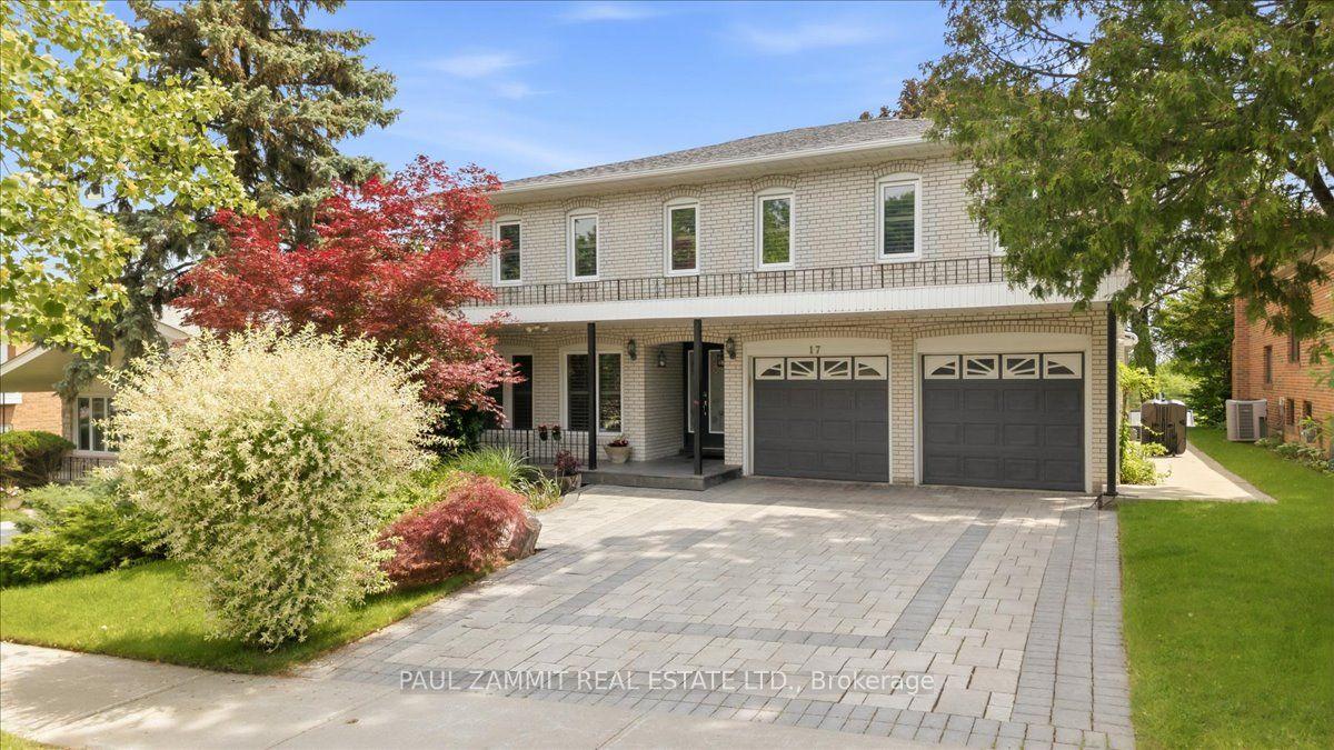 17 Arran Crescent, Toronto — Detached for sale, photo 1