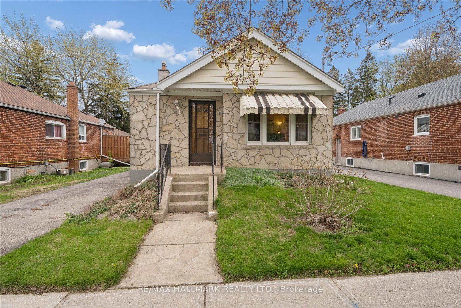 51 Bertha Avenue — photo 1