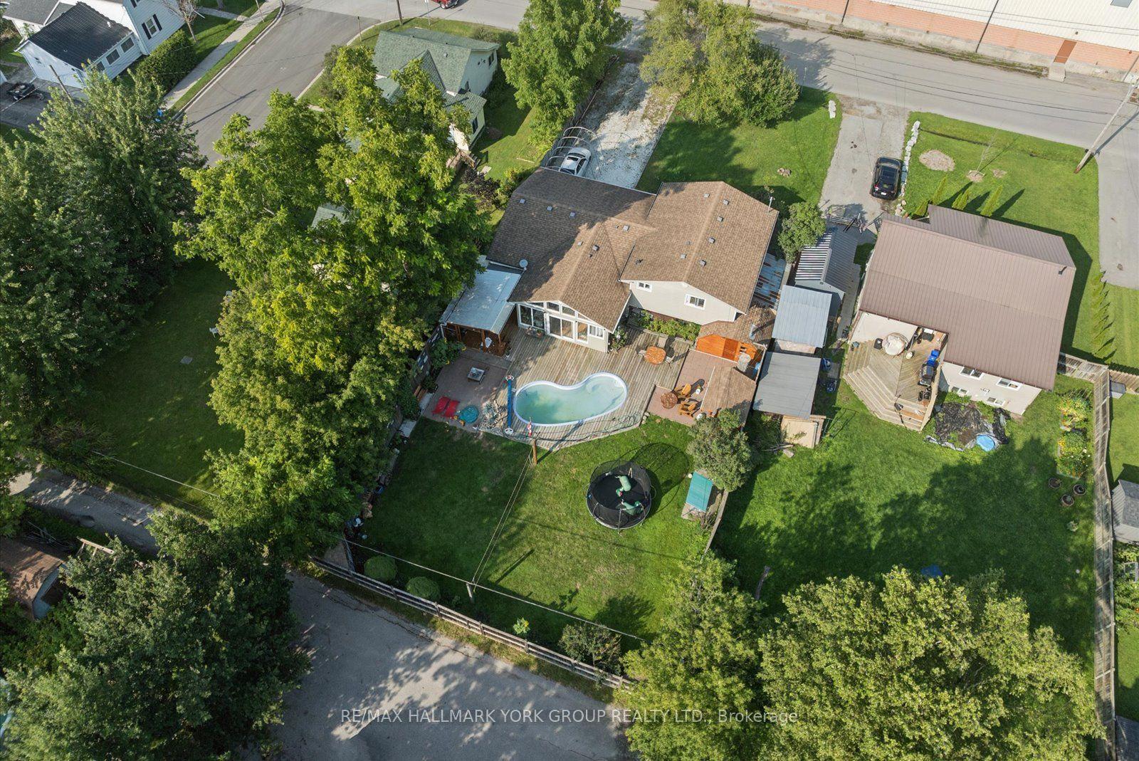 54 North Street, Georgina — Detached for sale, photo 1