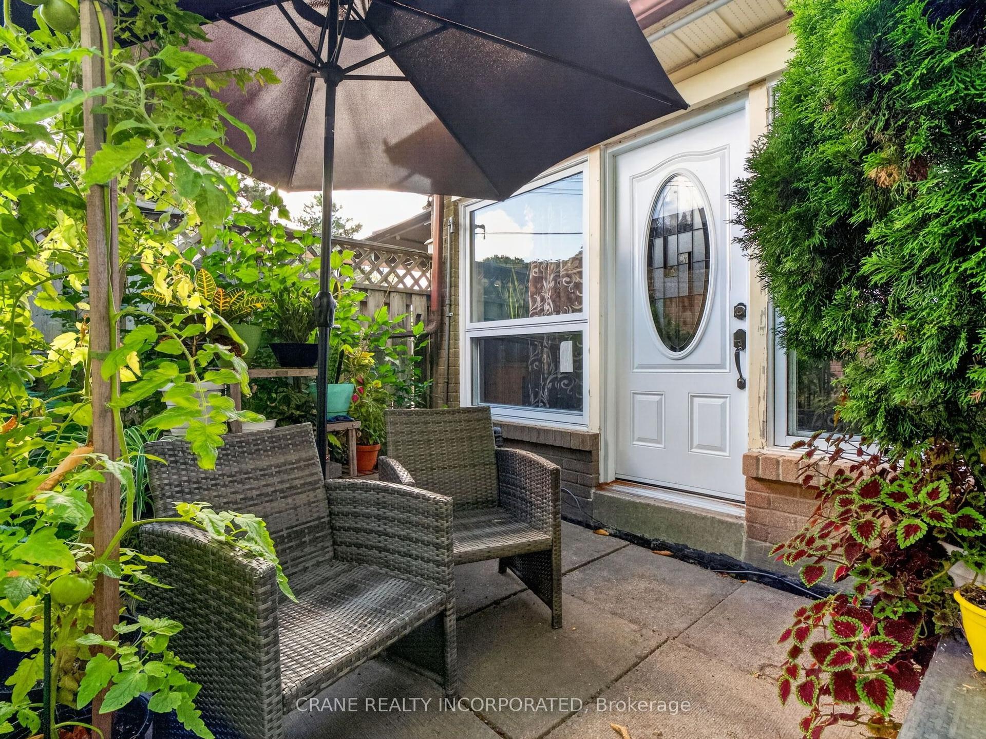 256 John Garland Boulevard 119 #119, Toronto — Condo Town for sale, photo 1