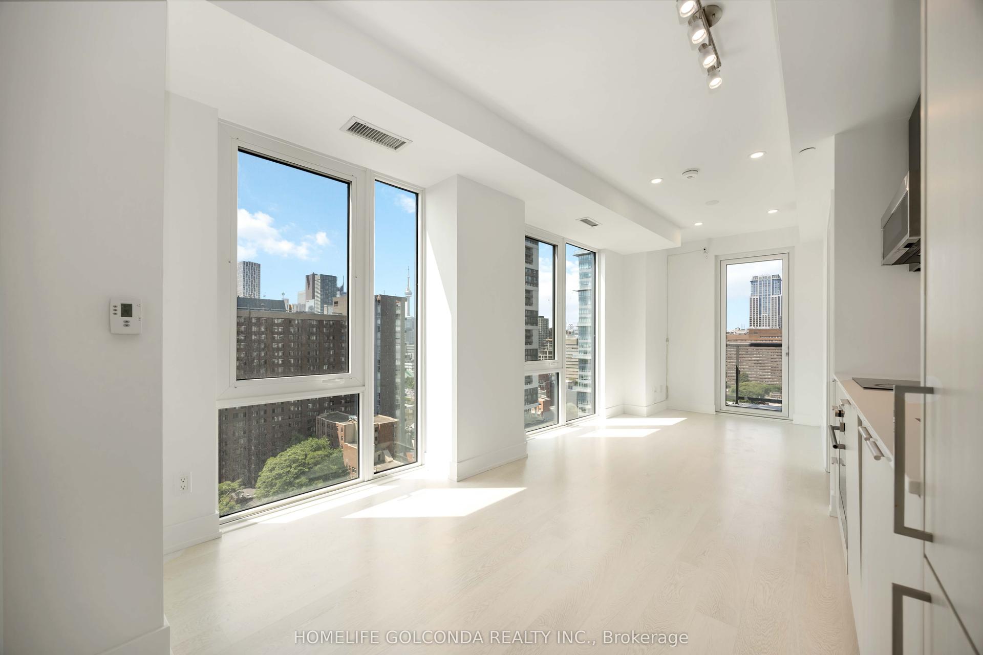 308 Jarvis Street 1703 #1703 — photo 1