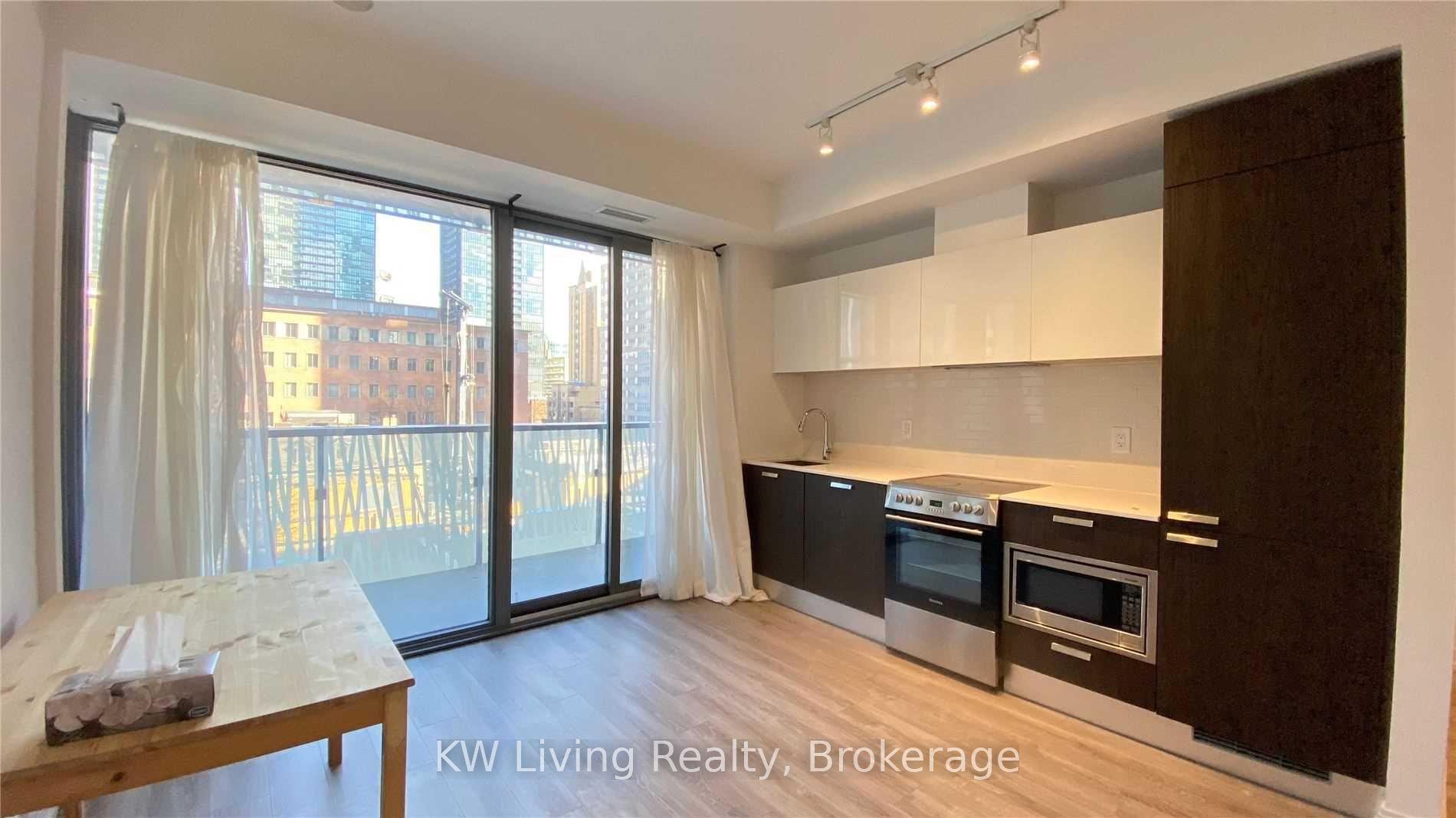 50 Charles Street E 411 #411, Toronto — Condo for lease, photo 1