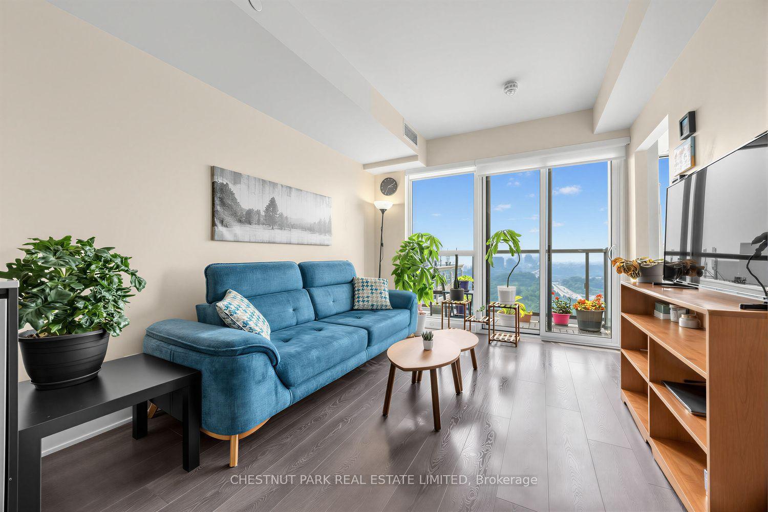 6 Sonic Way 2401 #2401, Toronto — Condo for sale, photo 1