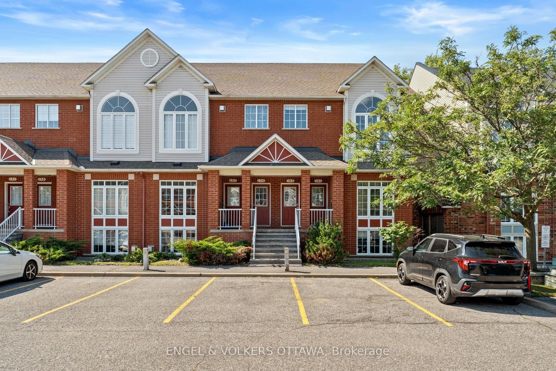 70 Edenvale Drive 163 #163, Kanata — Condo Town for sale, photo 1
