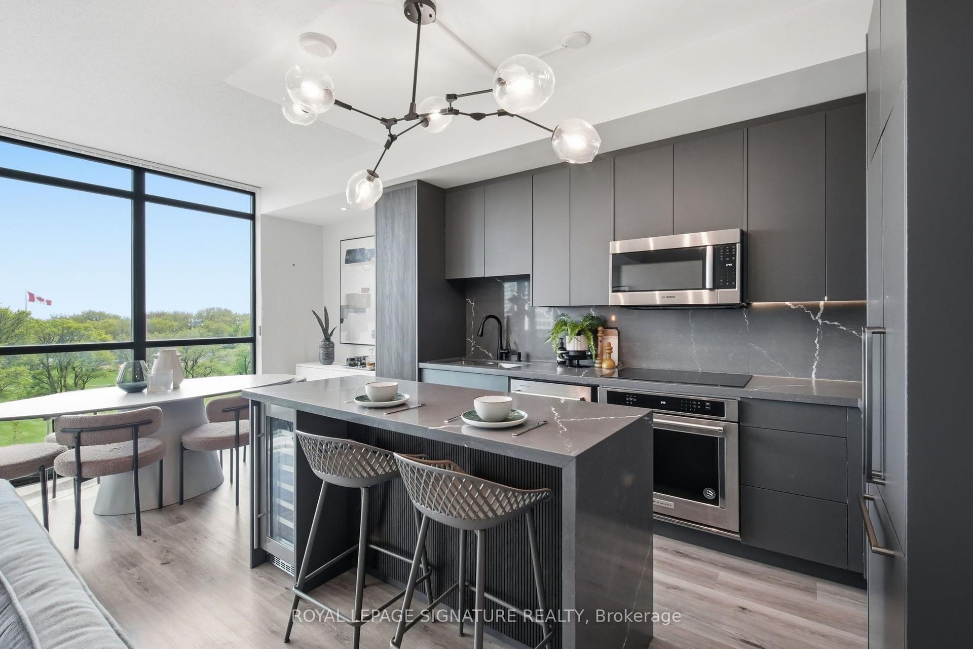 215 Fort York Boulevard 705 #705 — photo 1