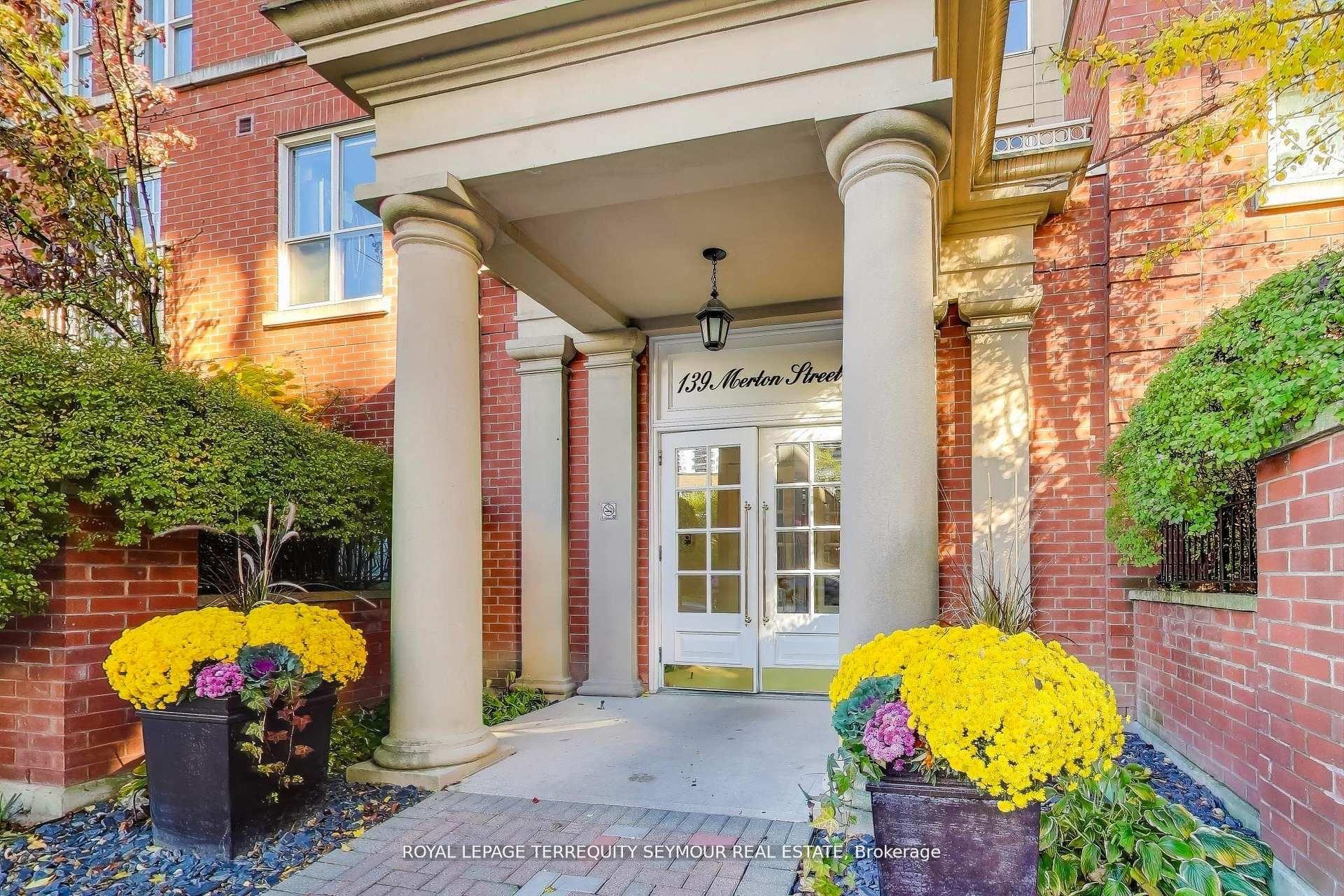 139 Merton Street 448 #448 — photo 1