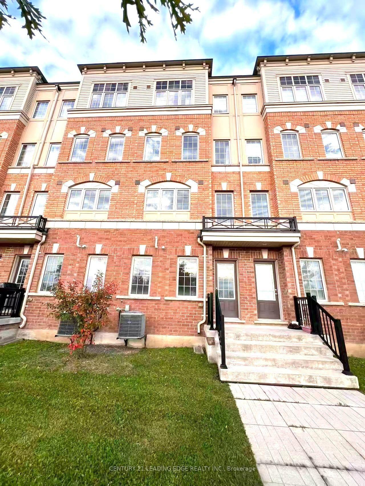 2324 Chevron Prince Path, Oshawa — Condo Town for lease, photo 1