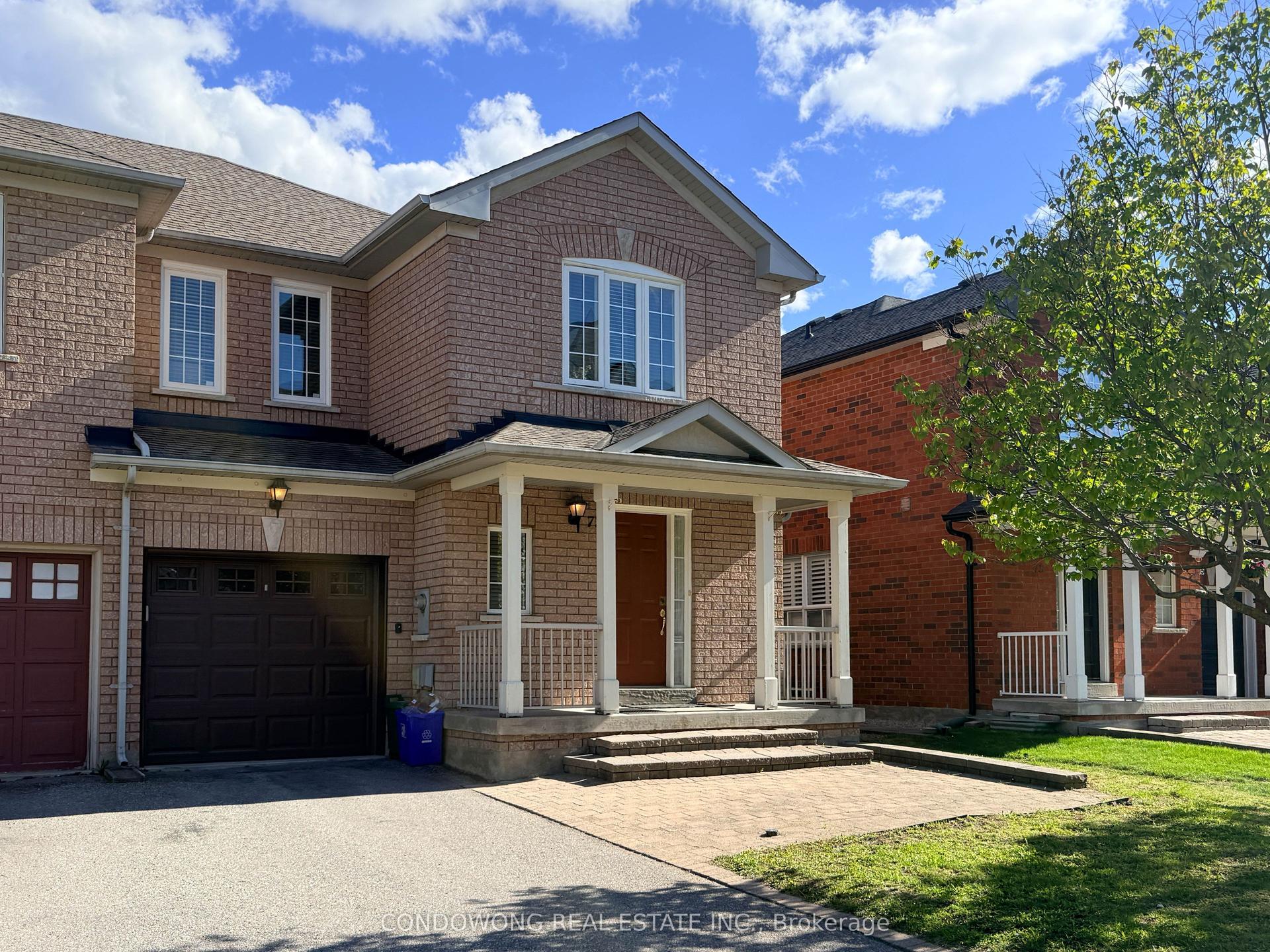 77 Bassett Avenue — photo 1