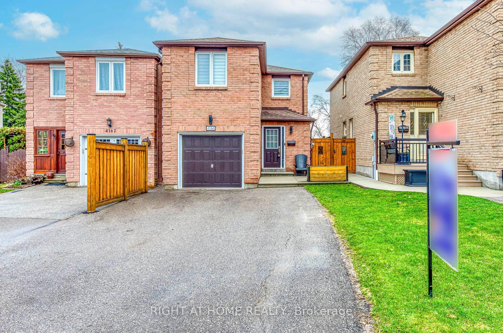 4164 Forest Fire Crescent, Mississauga — Detached for sale, photo 1