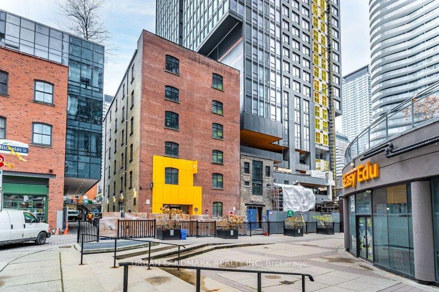 9 St. Nicholas Street 602 #602, Toronto — Multiplex for lease, photo 1